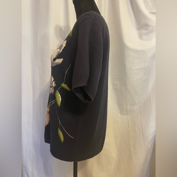 Alfred Dunner vintage blue floral embroidered short sleeve sweater size medium - Picture 2 of 6